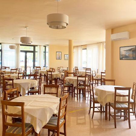 Hotel Europa Casal Velino Zewnętrze zdjęcie